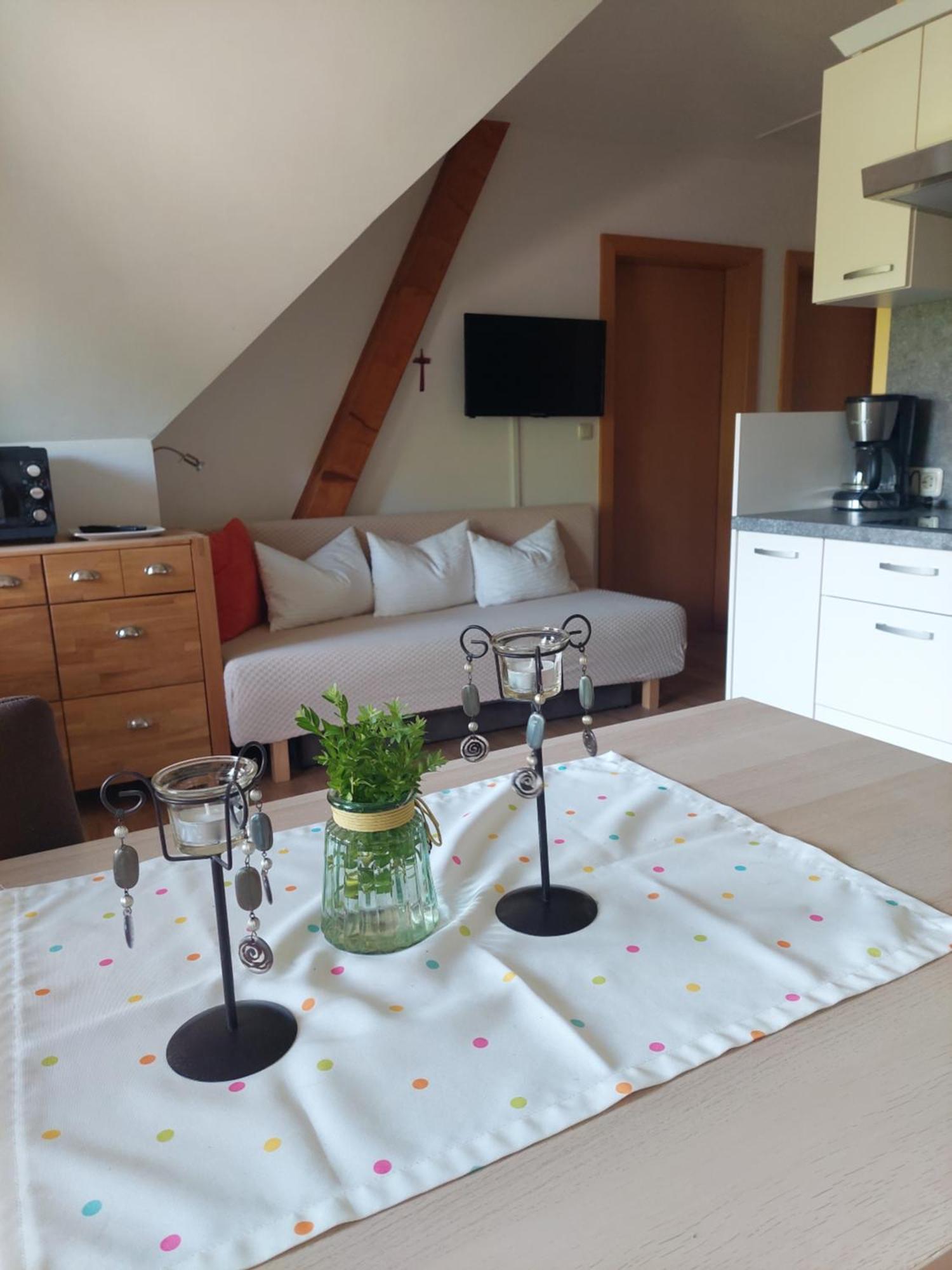 Anna'S Home - Ferienwohnungen Ratsch an der Weinstrasse Exterior foto
